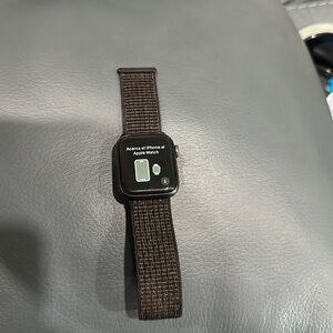 Apple Watch Series 5 40MM Aluminum